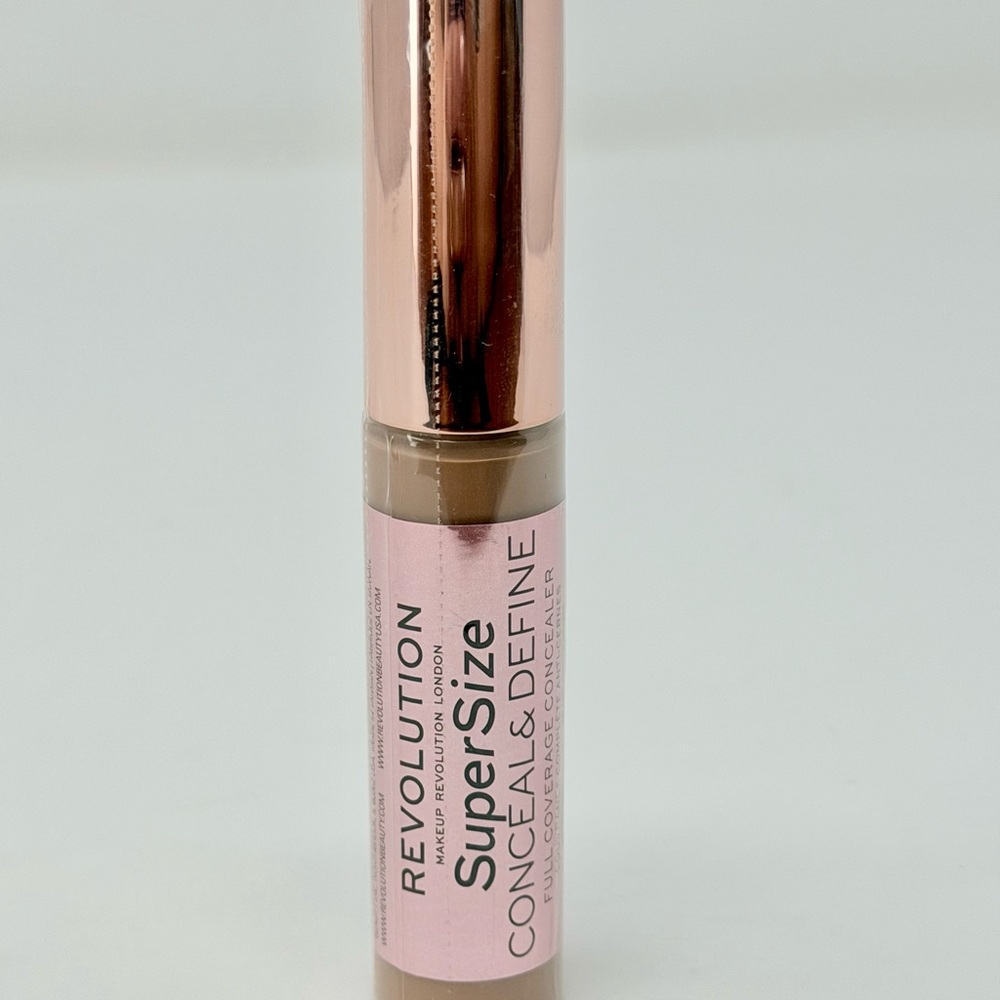 Makeup Revolution SuperSize Conceal & Define - Pink and Brown